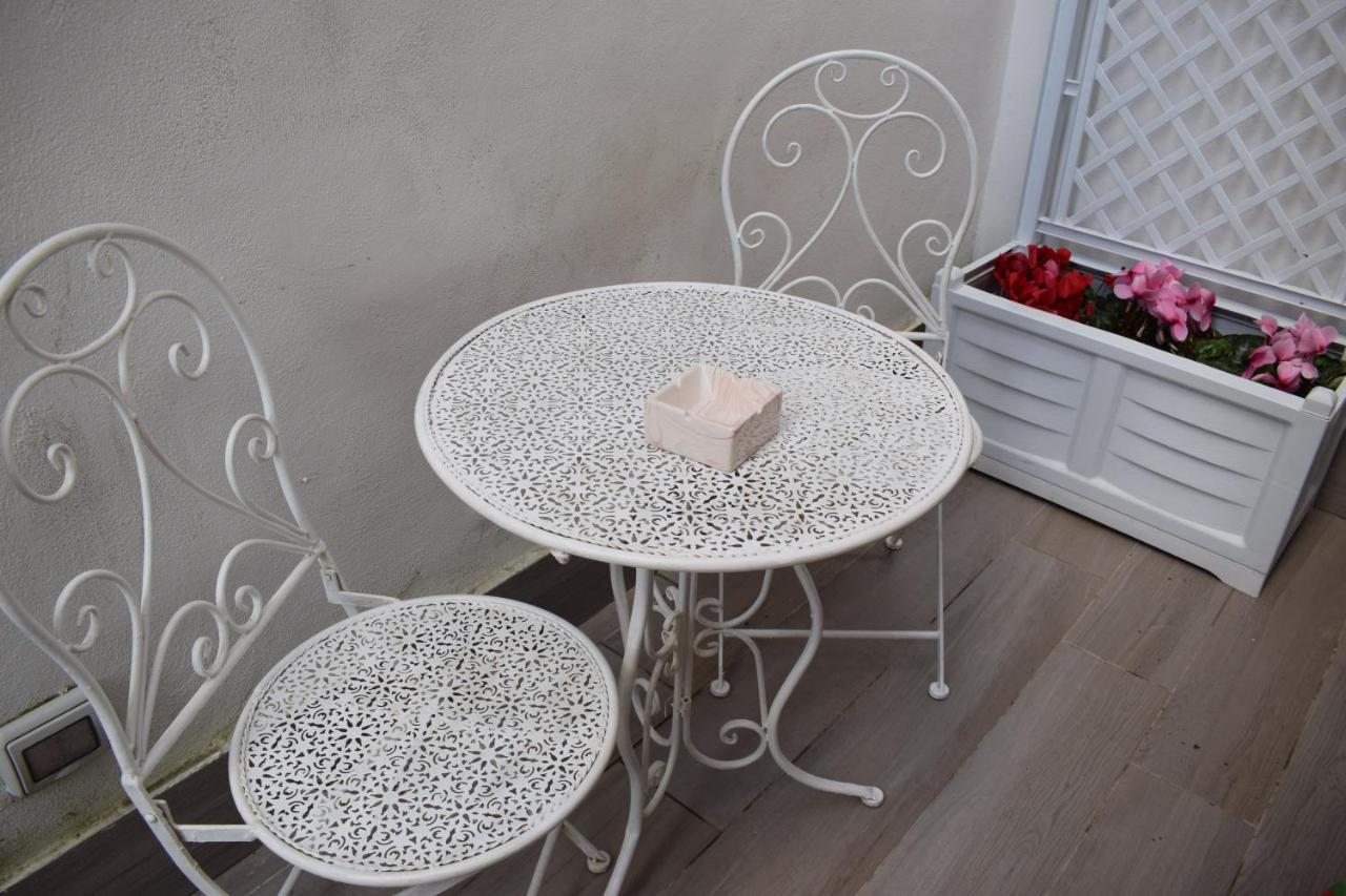 La Casita Nel Bosco Apartment Naples Luaran gambar